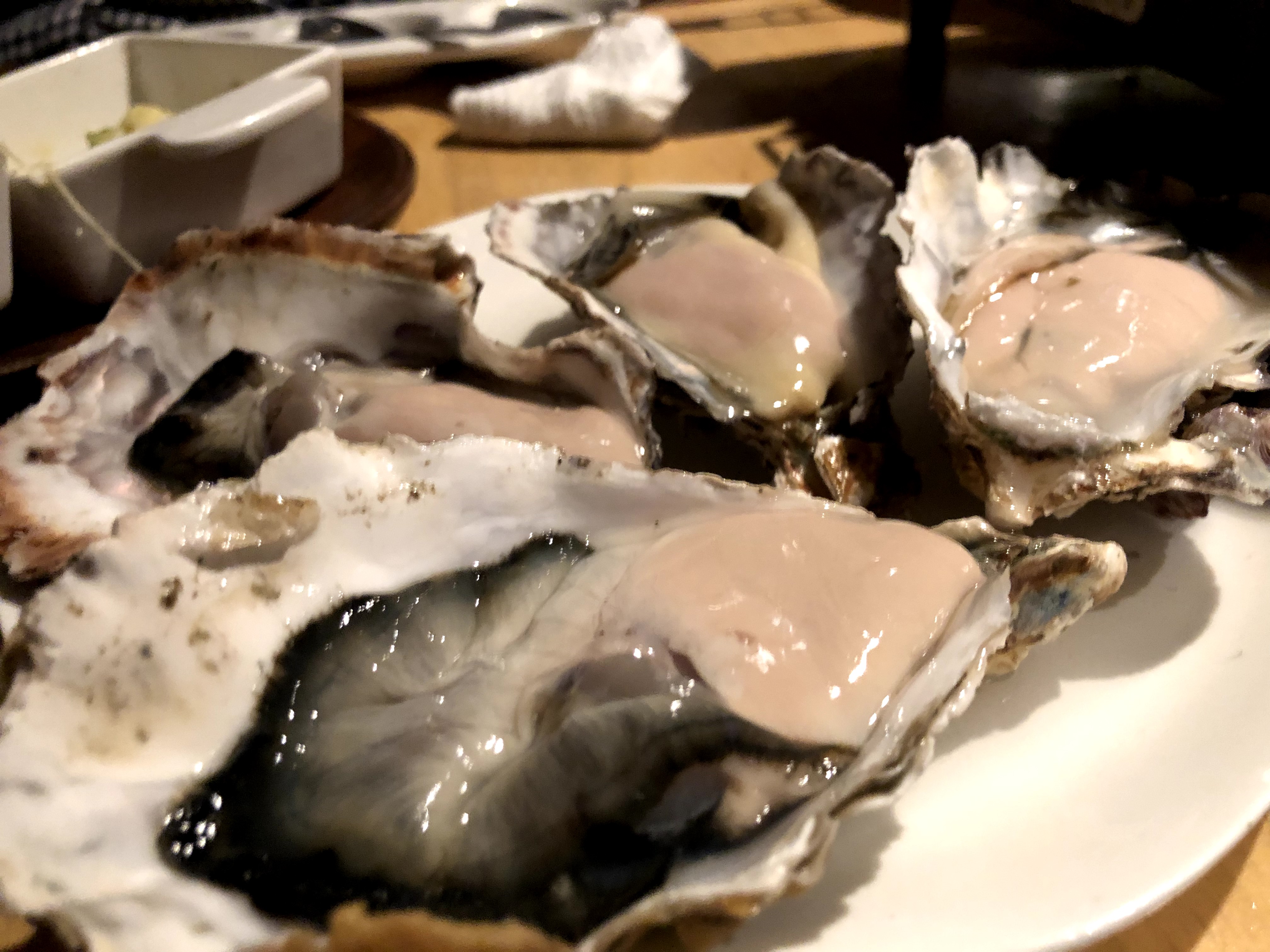 新宿 Umiバル 新宿店 生でも焼きでもフライでも無菌牡蠣が食べ放題 3 55 ご飯を食べたら吹っ飛んだ